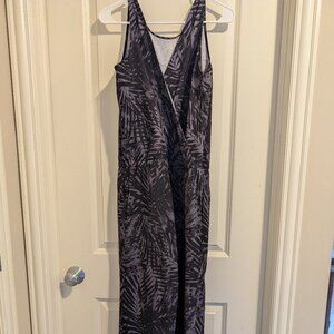 Lole pant suit size medium black and grey fern pattern